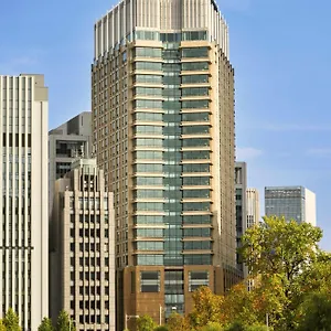 페닌슐라 일본